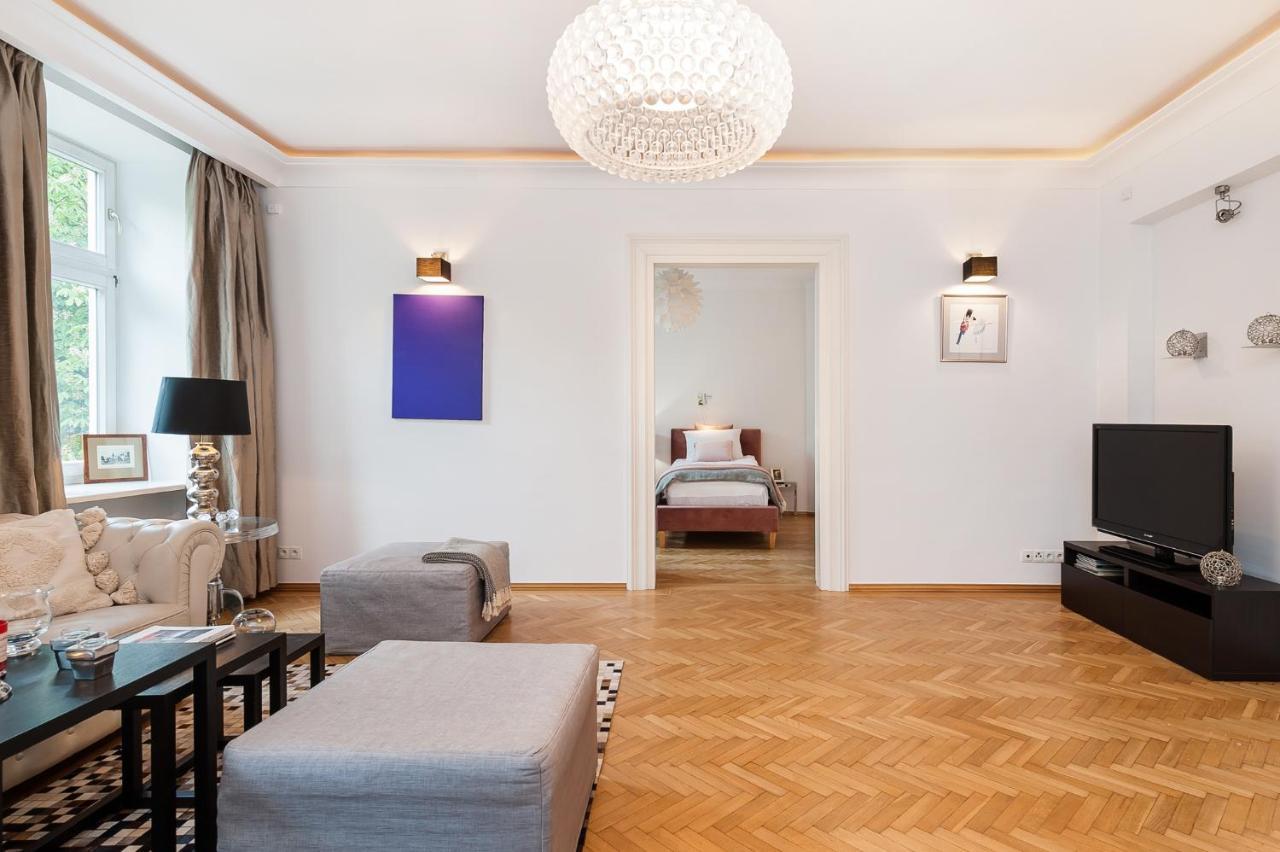 Syncret Apartment - Loftaffair คราคูฟ ภายนอก รูปภาพ